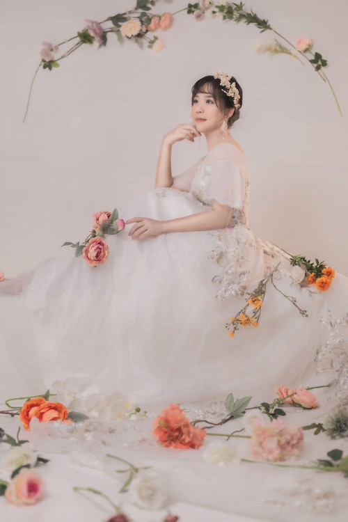 個人寫真,形象照,韓系寫真,時尚寫真,攝影棚拍照,個人形象攝影,女神寫真,雜誌風拍照,個人攝影方案,高質感寫真照